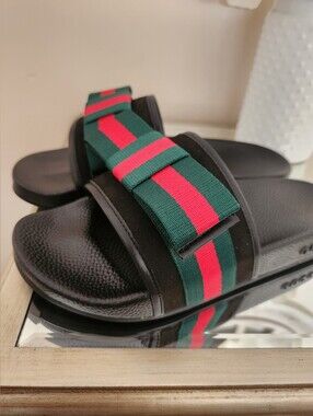 Black Slide Sandals with Green and Red Straps and Bow ❤️🖤💚